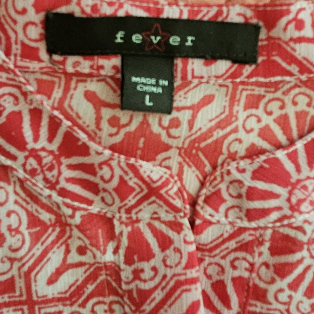 Women's Fever Pullover Tunic Size Large. Like new! - Picture 4 of 8
